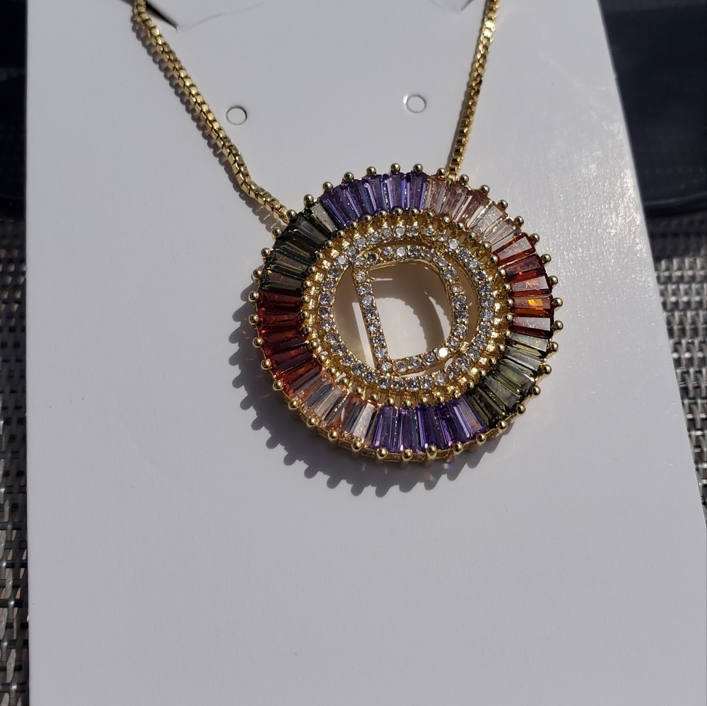 Initial necklace - Picture 5 of 6